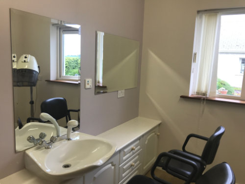 hair dressing facility at Rathkeevan Nursing Home